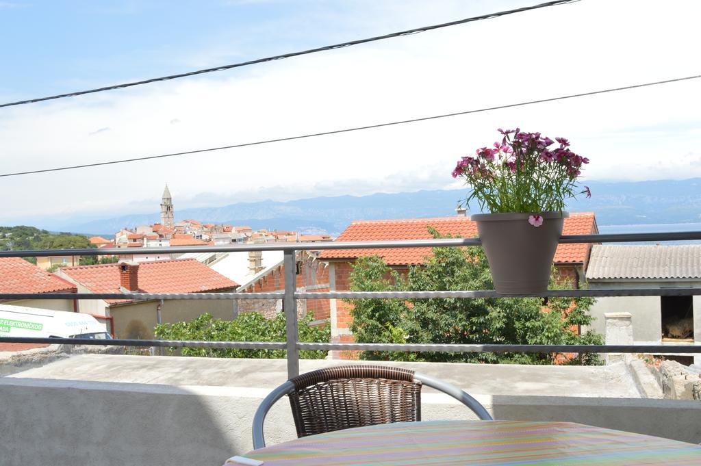 Apartment Andrija Vrbnik Extérieur photo