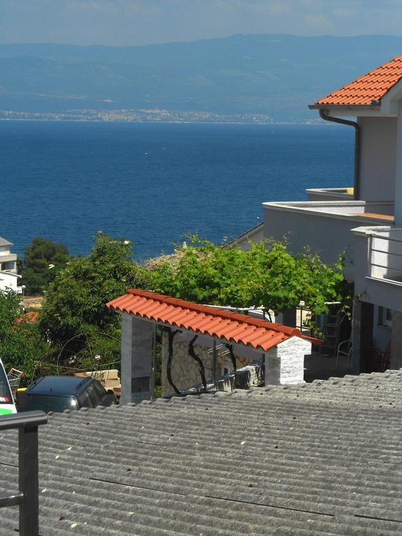 Apartment Andrija Vrbnik Extérieur photo